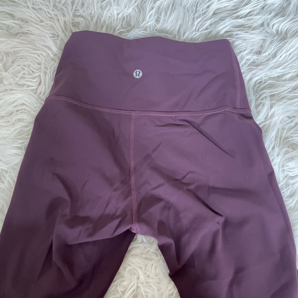 Lululemon leggings !